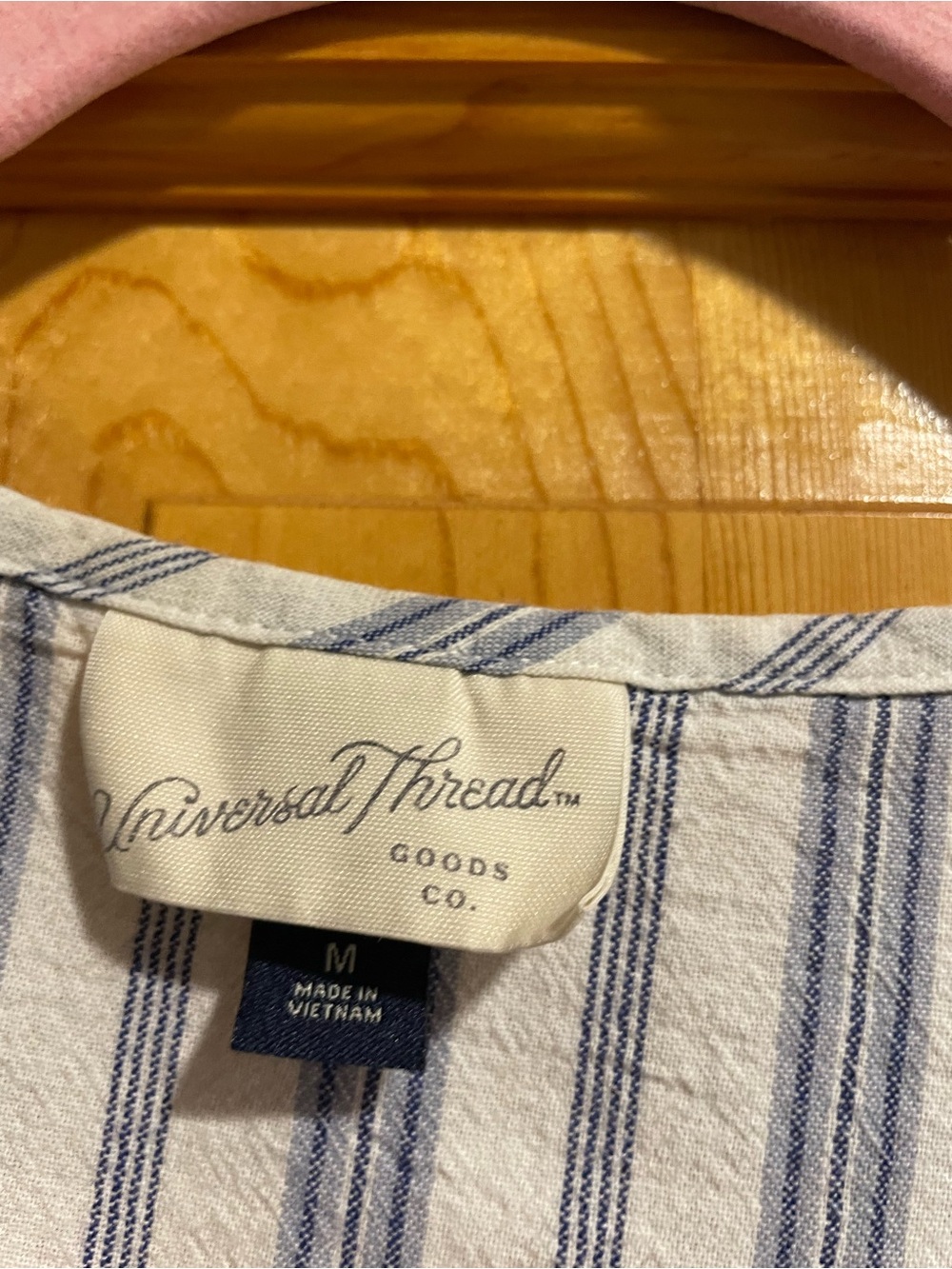 Universal Thread Men's White Shirt with Blue Stripes Button-Down